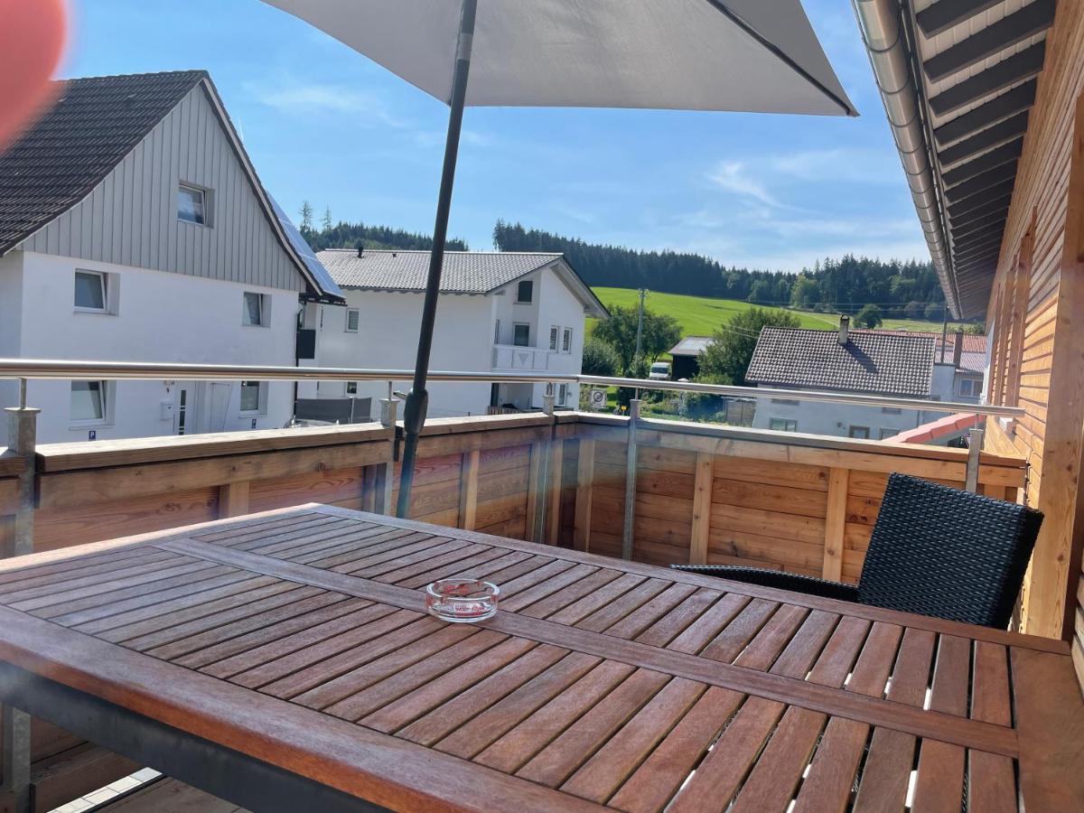 Landgasthaus Zum Kreuz Gbr Isny im Allgäu Extérieur photo